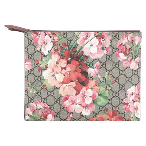 gucci flora toilet|gucci toiletry bag.